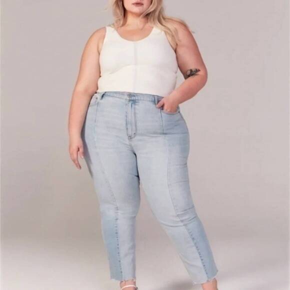 ABERCROMBIE & FITCH Denim - NEW ABERCROMBIE & FITCH ultra high rise ankle straight jeans in blue
